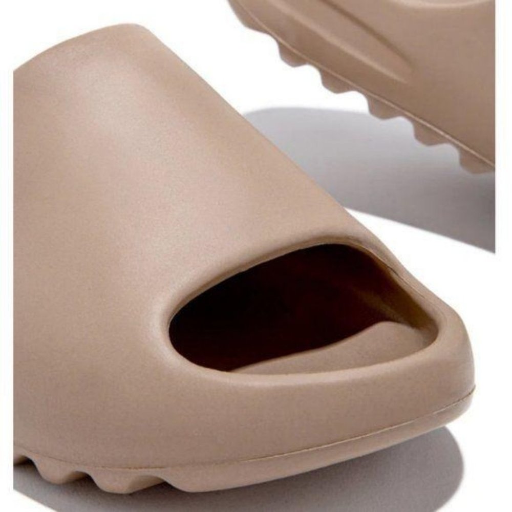 “Kanye” Slide Sandal in Mocha - Picture 2 of 8